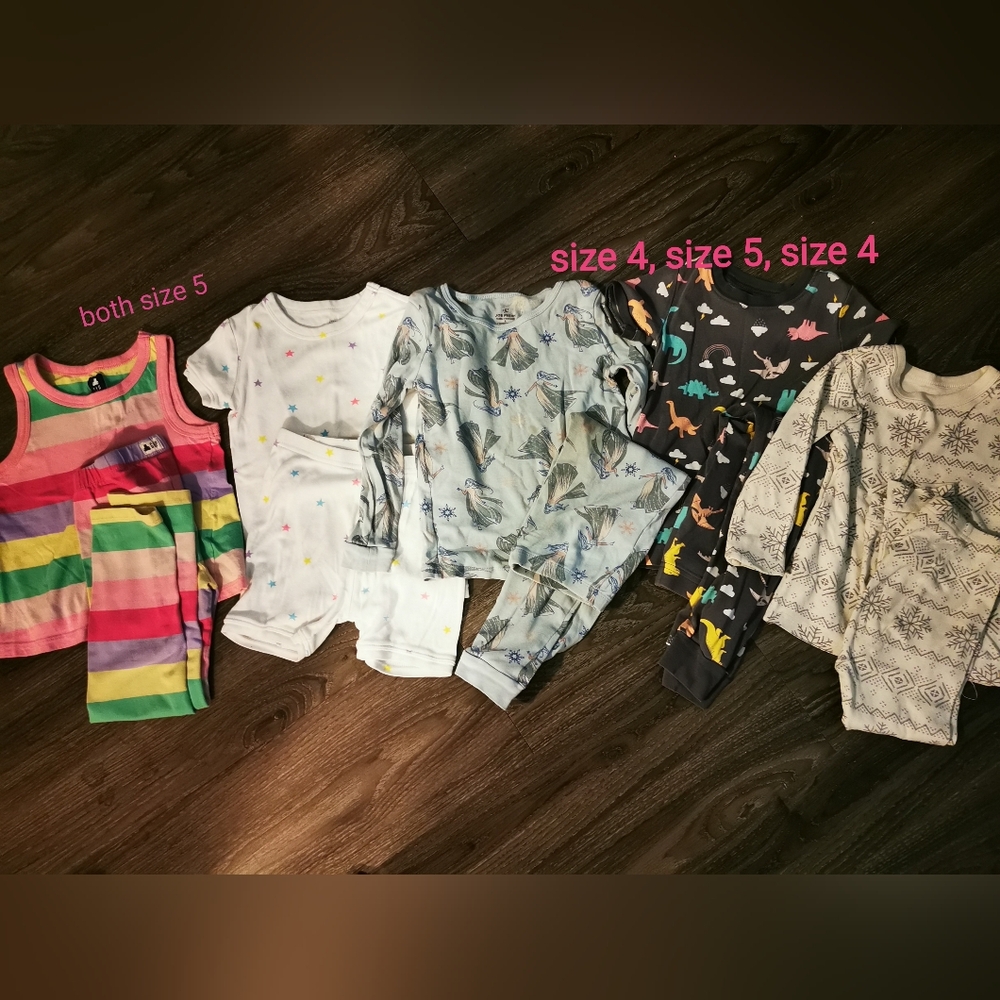 Size 4/5 pyjama lot
